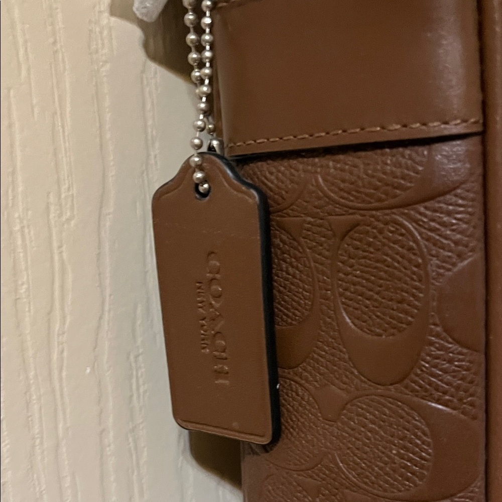 Coach Brown Embossed Signature Flight Bag - Picture 4 of 4